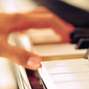 免费观看已满十八岁电视剧直播抖音
